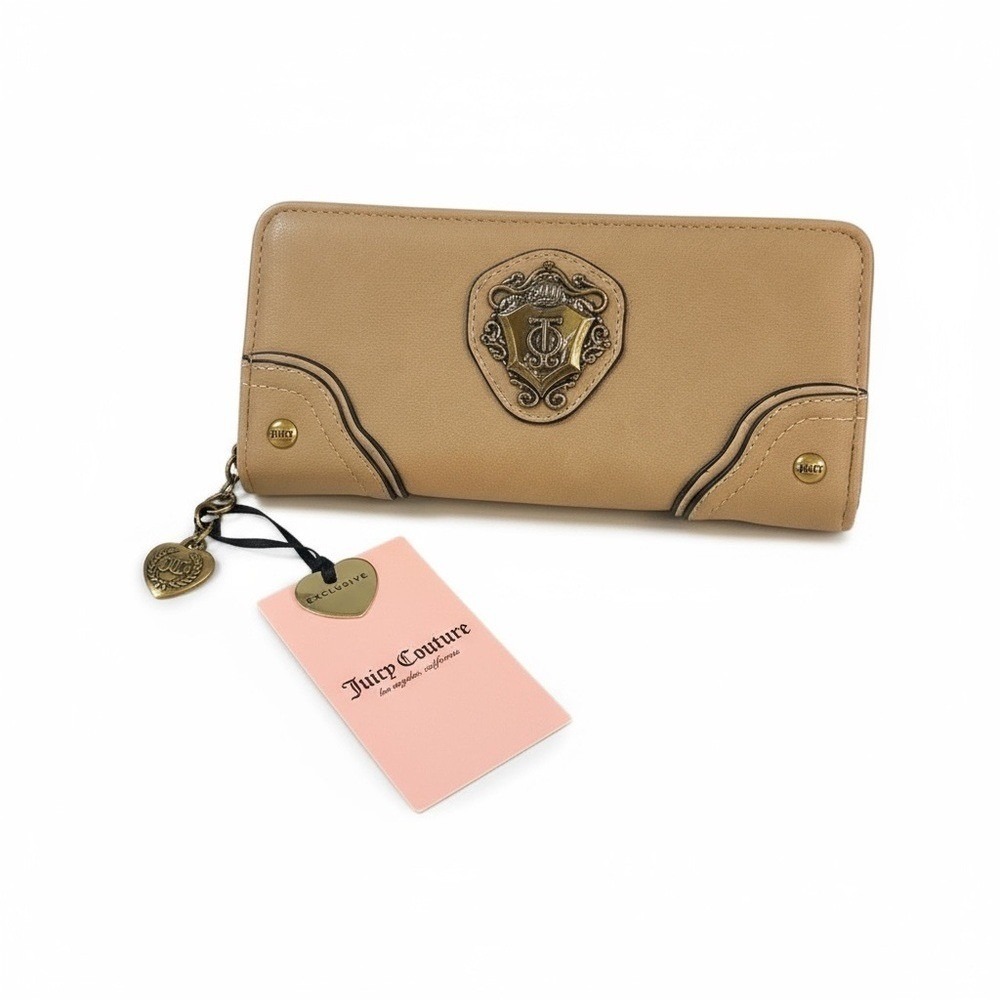 Juicy Couture Romance Gusset Single Zip Around Wallet NWT‎